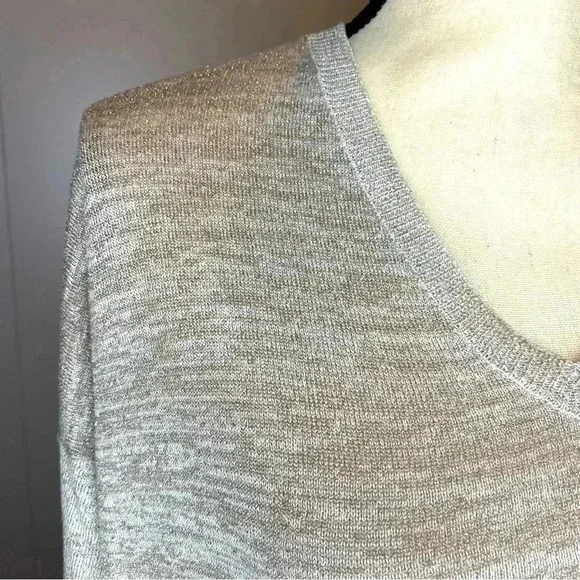 Joie Calee V-Neck Knit Sweater in Beige/Gold Size S - Picture 6 of 13